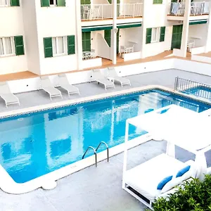 apartamentos-anabels.balearic-islands.net/